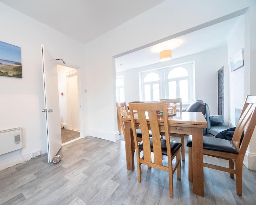 Mumbles View - Free Parking Apartment Oystermouth Luaran gambar